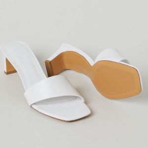 H&M Slip On Asymmetrical Heeled Sandals Size 38 7.5